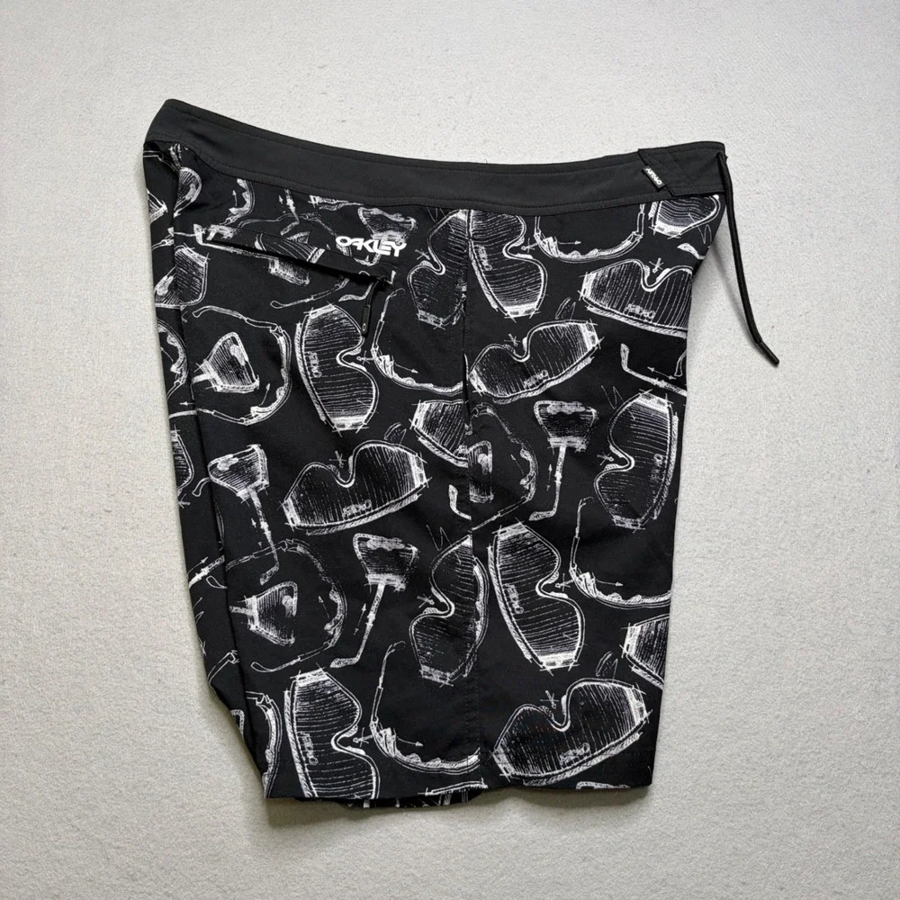 Oakley Board‎ Shorts Mens 34 Black Factory Pilot Sunglasses Print Swim Trunks
